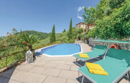 Migliano, maison en pierre avec piscine privée : photo 7