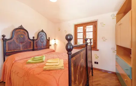Migliano, maison en pierre avec piscine privée : photo 18