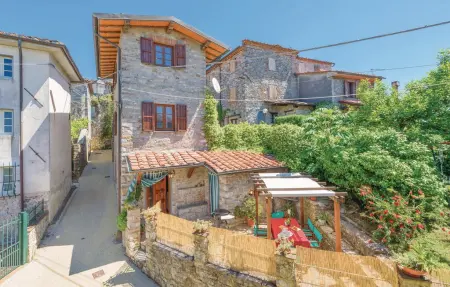 Migliano, maison en pierre avec piscine privée : photo 21