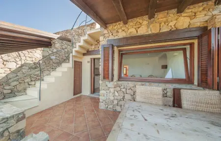 Appartement Vue Mer à Punta Asfodeli, Olbia : photo 8