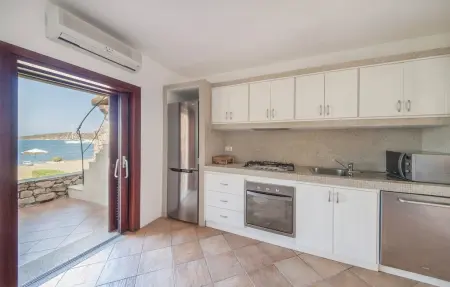 Appartement Vue Mer à Punta Asfodeli, Olbia : photo 12