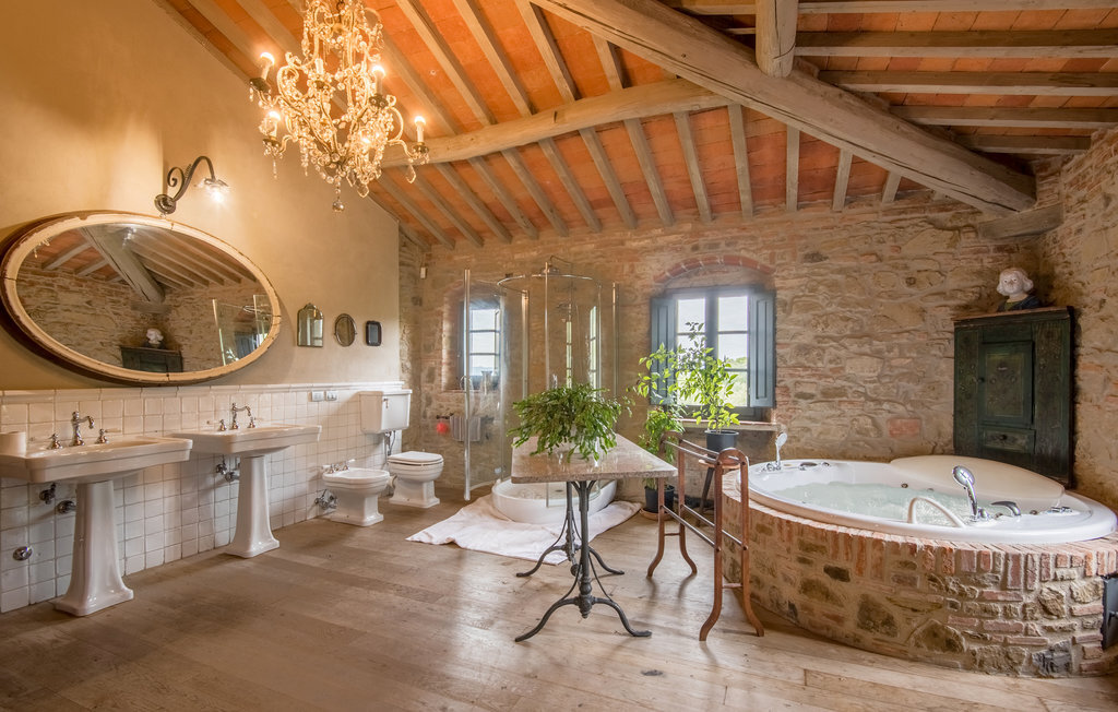 Casa Politi, maison 3 étages avec piscine 72 m² en Toscane - Photo 36
