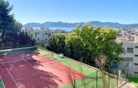 Appartement vue mer avec terrasse à Cannes : photo 3