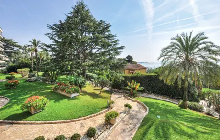 Appartement vue mer avec terrasse à Cannes : photo 9