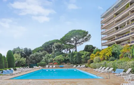 Appartement vue mer avec terrasse à Cannes : photo 12