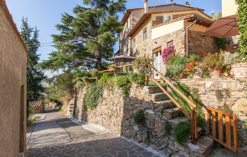 Maison jumelée à Asciano, portes ouvertes sur la Toscane - Photo 8