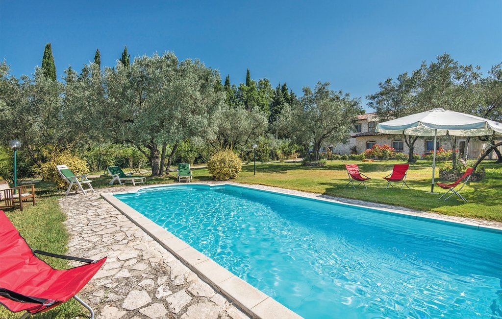 Villa Laura - Maison pierre XIXe avec piscine à Monteleone Sabino - Photo 1
