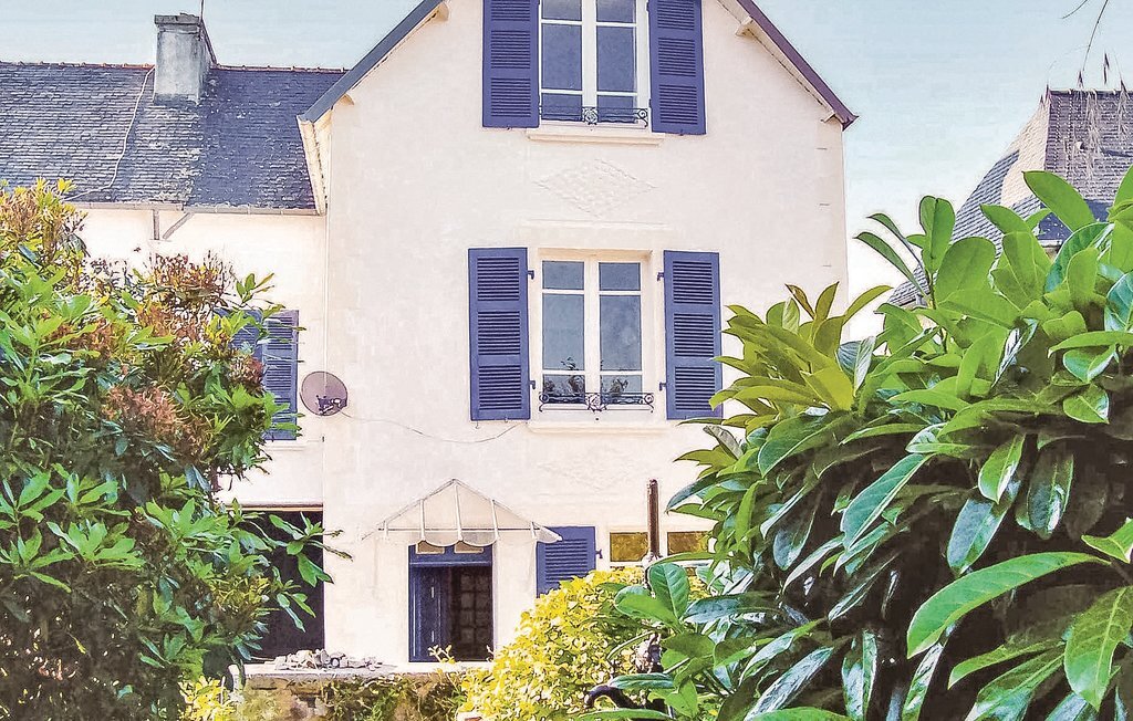 Maison rénovée 5 chambres à Châteauneuf-du-Faou - Photo 1