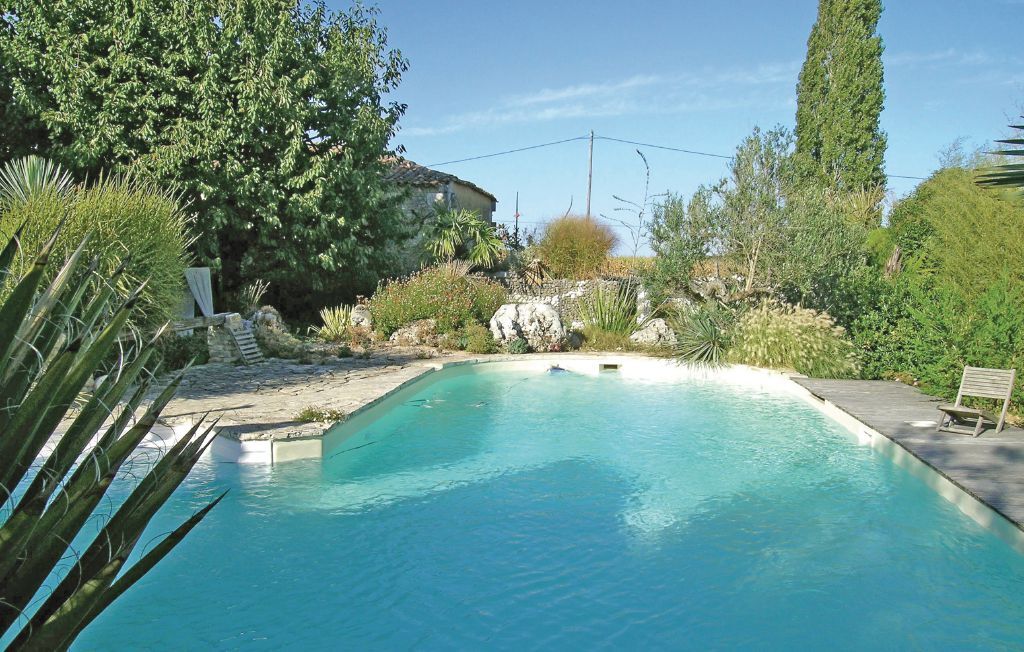 Maison 3 chambres avec piscine privée à Rioux - Photo 2