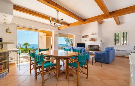 Mas Des Oliviers, villa 10 pers. vue mer à Cavalaire : photo 4
