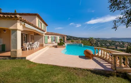 Mas Des Oliviers, villa 10 pers. vue mer à Cavalaire : photo 12