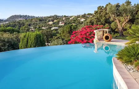 Mas Des Oliviers, villa 10 pers. vue mer à Cavalaire : photo 14