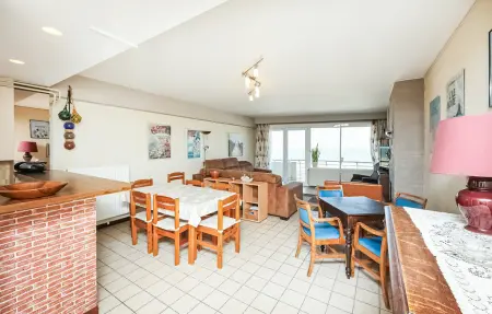 Appartement 3 chambres face à la mer, Ostende – vue sur plage : photo 3