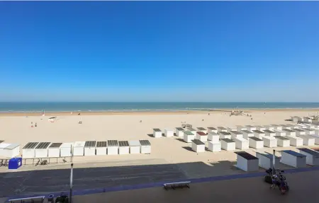 Appartement 3 chambres face à la mer, Ostende – vue sur plage : photo 11