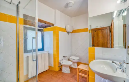 Ca' del Ducci, tour médiévale avec piscine : photo 23
