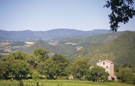 Ca' del Ducci, tour médiévale avec piscine : photo 28