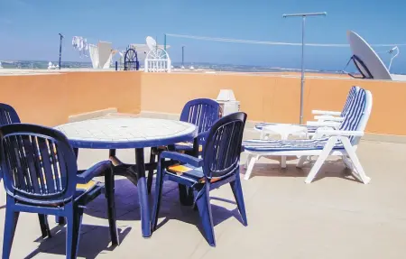 Appartement vue lac et piscine partagée à Torrevieja, 4 pers. : photo 4