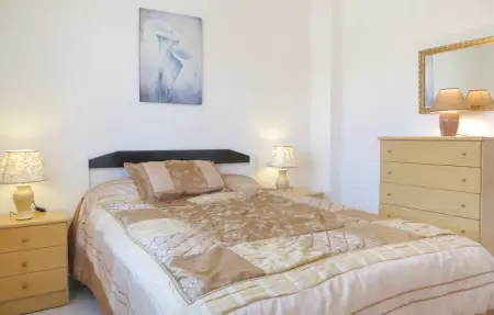Appartement vue lac et piscine partagée à Torrevieja, 4 pers. : photo 12
