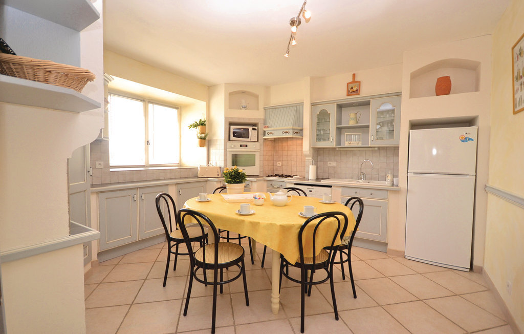Maison de caractère avec piscine privée à Montbrison sur Lez - Photo 3