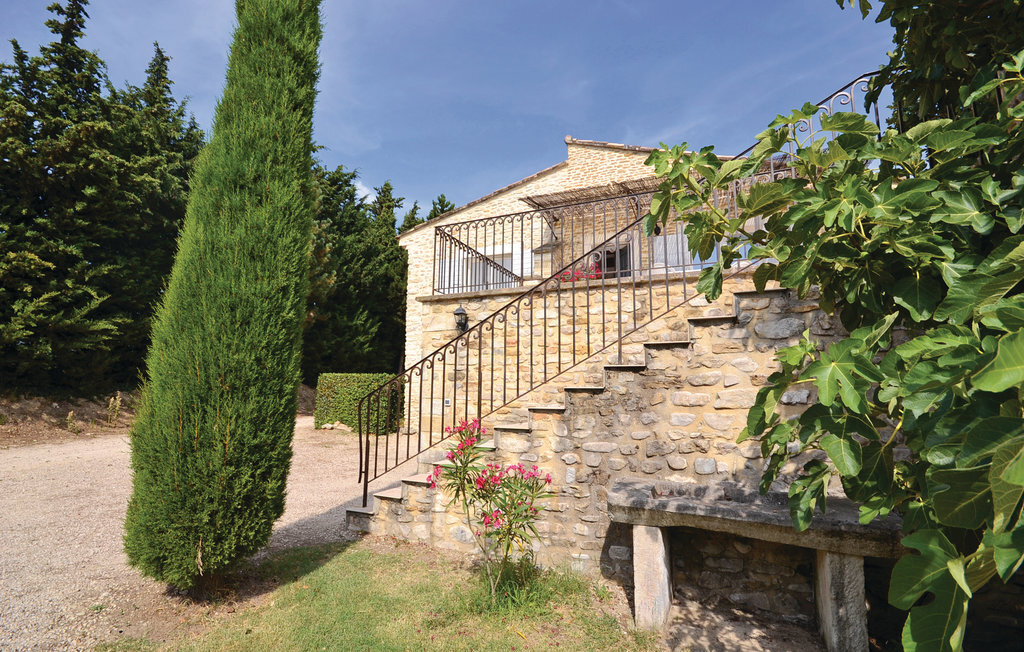 Maison de caractère avec piscine privée à Montbrison sur Lez - Photo 6