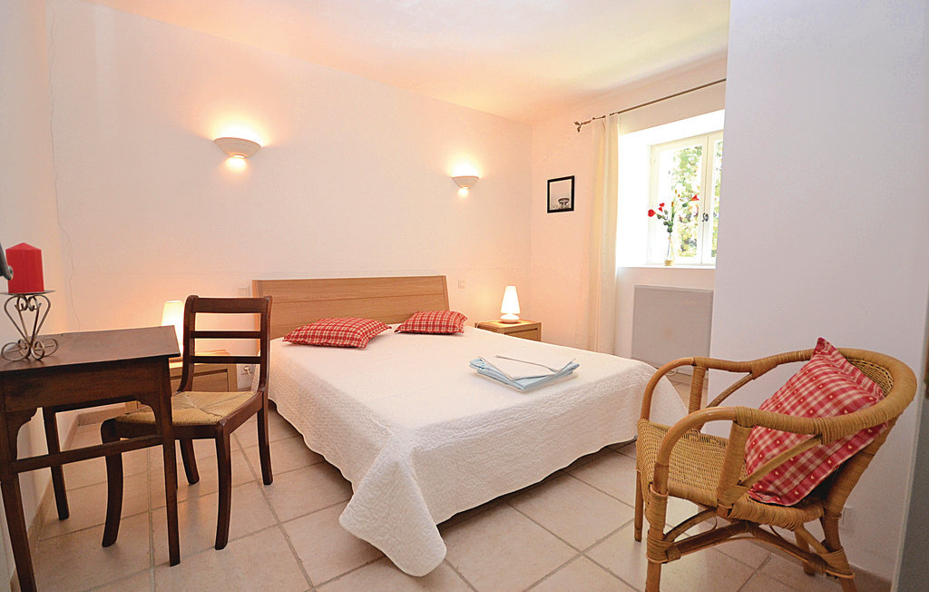 Maison de caractère avec piscine privée à Montbrison sur Lez - Photo 28
