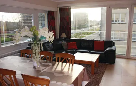 Appartement 6 pers. avec vue partielle sur la mer à Ostende : photo 4