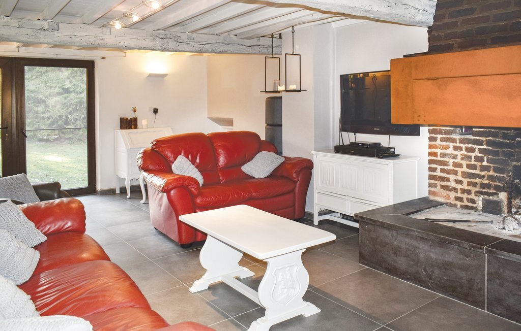 Maison Thanville : 15 000 m² avec ruisseau à Pondrôme - Photo 2