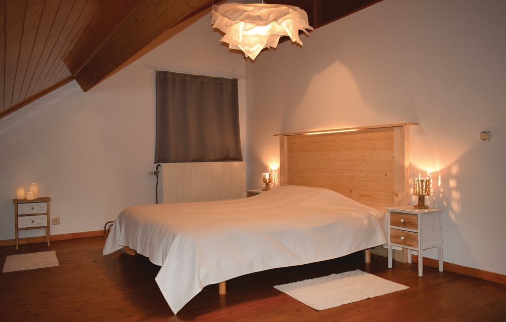 Maison Thanville : 15 000 m² avec ruisseau à Pondrôme - Photo 14
