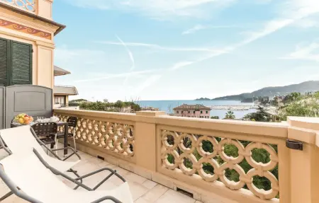 Belvedere, appartement sur 2 niveaux à Rapallo : photo 2