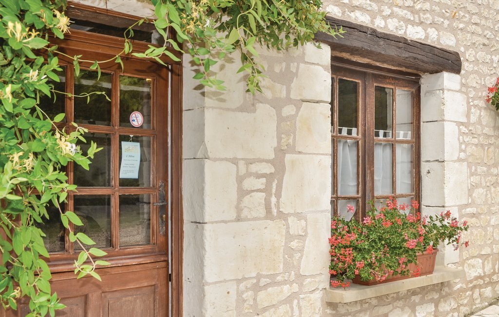 Maison en pierre dans la vallée de la Loire, Assay - Photo 10