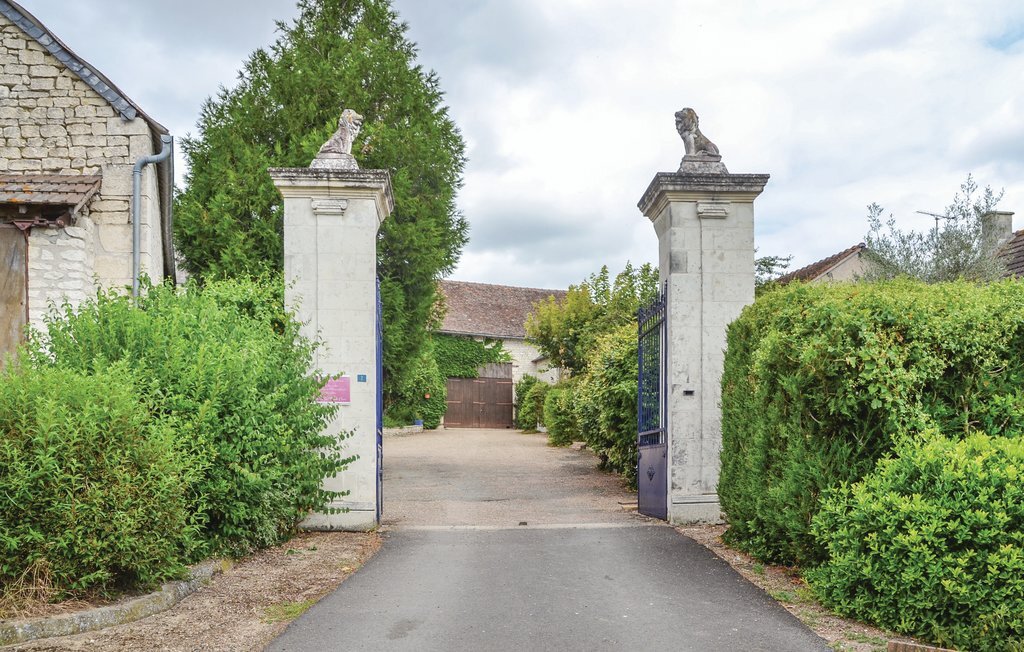 Maison en pierre dans la vallée de la Loire, Assay - Photo 11
