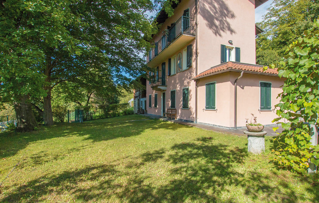 Appartement Beltempo à Luino, vue sur le Lago Maggiore - Photo 2