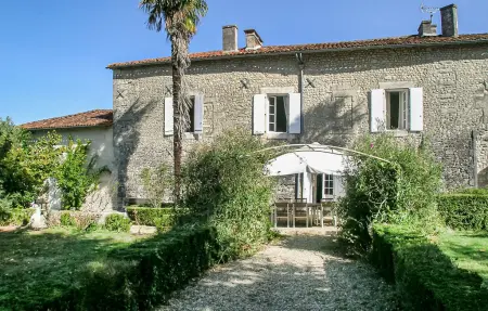 Logis de Chenevière, Maison 7 personnes à Juignac - Photo 9