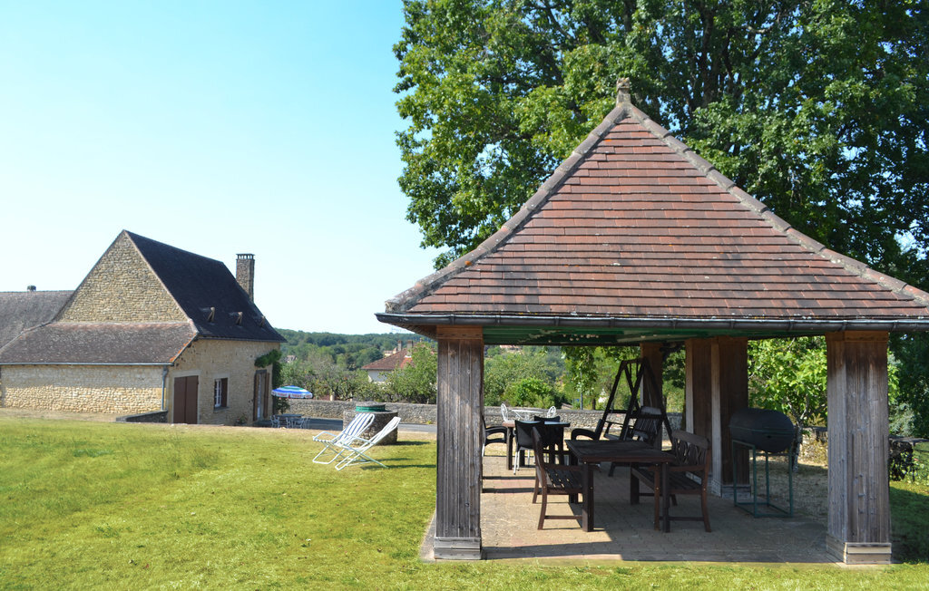 Maison pierre Périgord, jardin 2500m², terrasse couverte - Photo 5