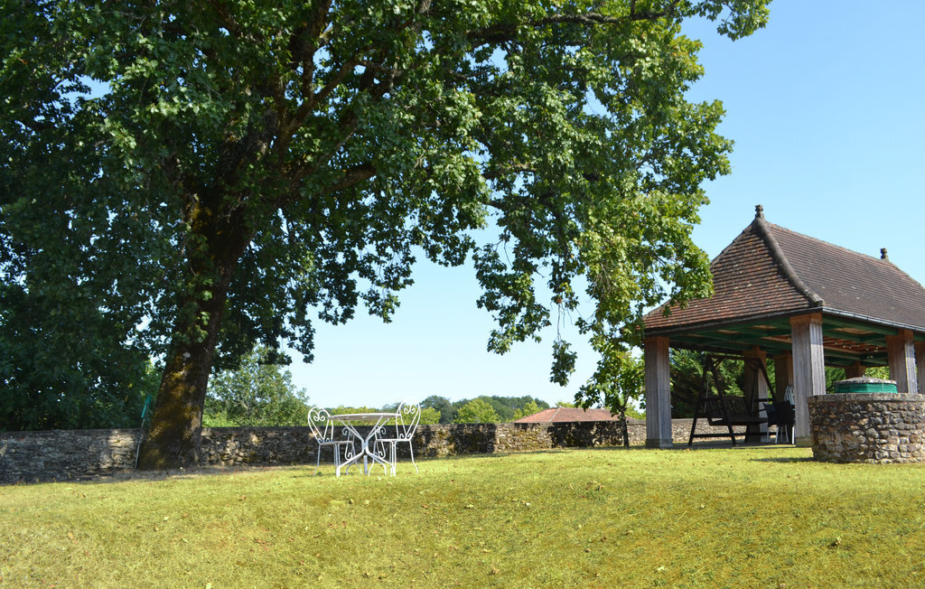 Maison pierre Périgord, jardin 2500m², terrasse couverte - Photo 7