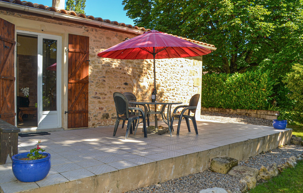 Maison rurale à Lolme, terrasse sud face à la campagne - Photo 3