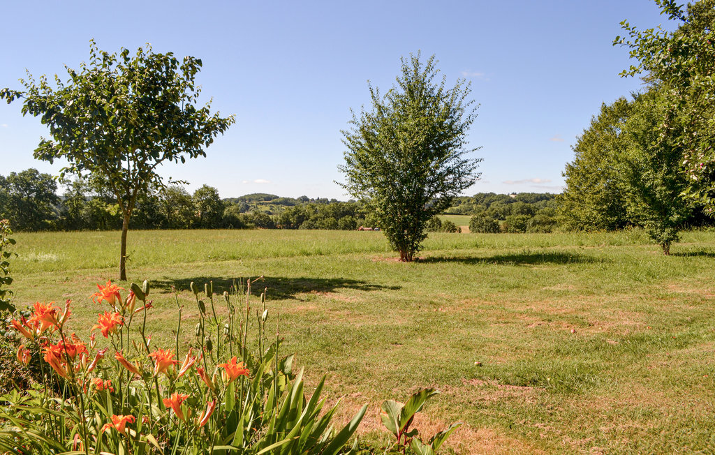 Maison rurale à Lolme, terrasse sud face à la campagne - Photo 9