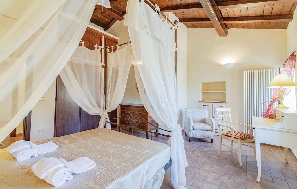 Maison Aurora : 2 appartements, jacuzzi et jardin à Mondavio - Photo 5