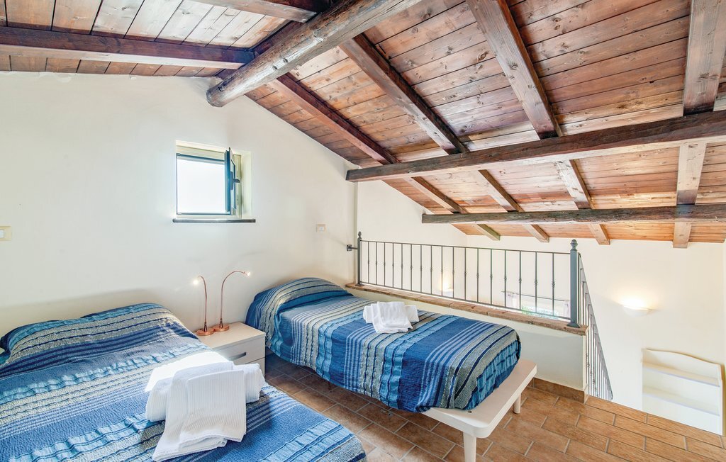 Maison Aurora : 2 appartements, jacuzzi et jardin à Mondavio - Photo 25
