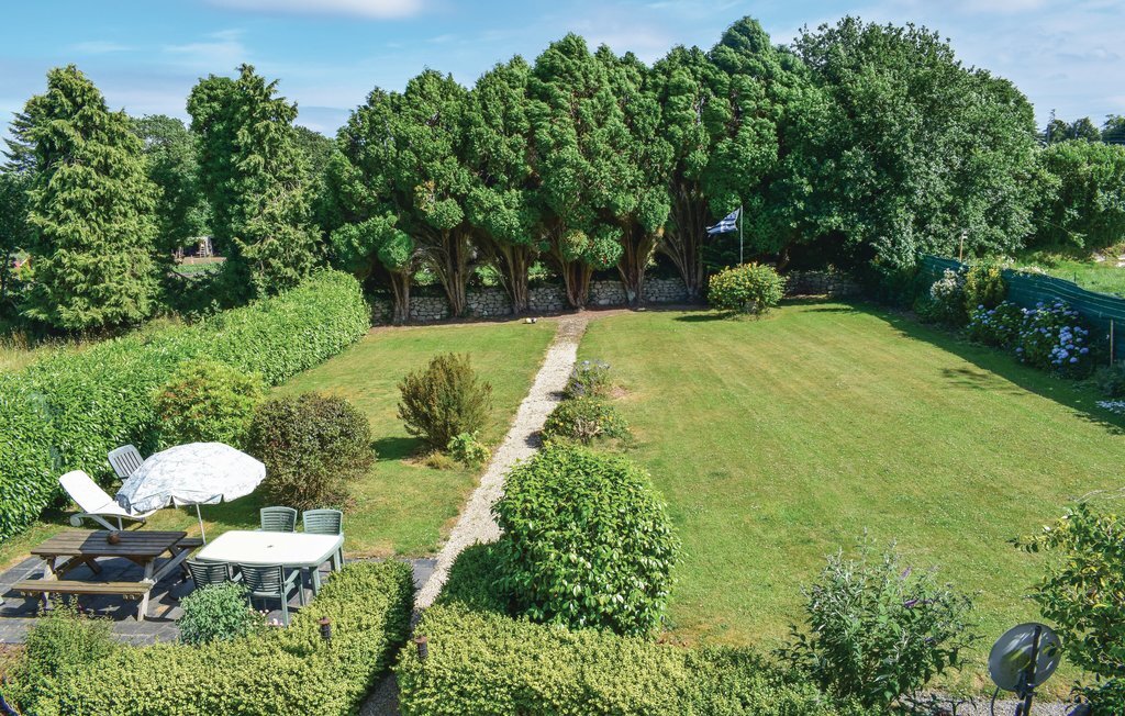 Maison néo-bretonne Plouaret, terrain 1600 m² avec pétanque - Photo 8