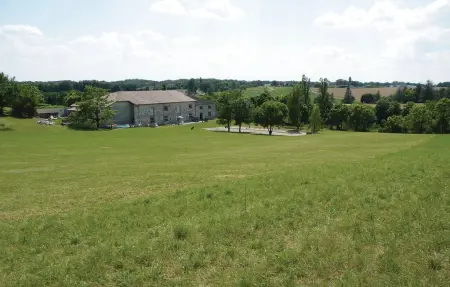 Maison Quercy-Blanc avec piscine privée et jardin 1,5 ha : photo 8