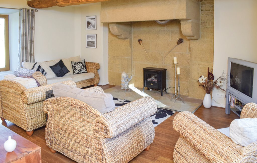 Maison 17e siècle, 6 personnes, à 50 m du golf de Vire - Photo 3
