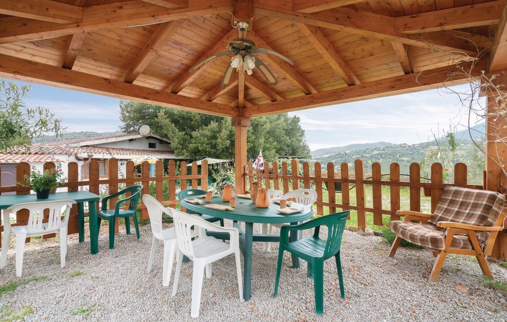 Rustico gli Oleandri, Maison 8 personnes à Orgosolo - Photo 2