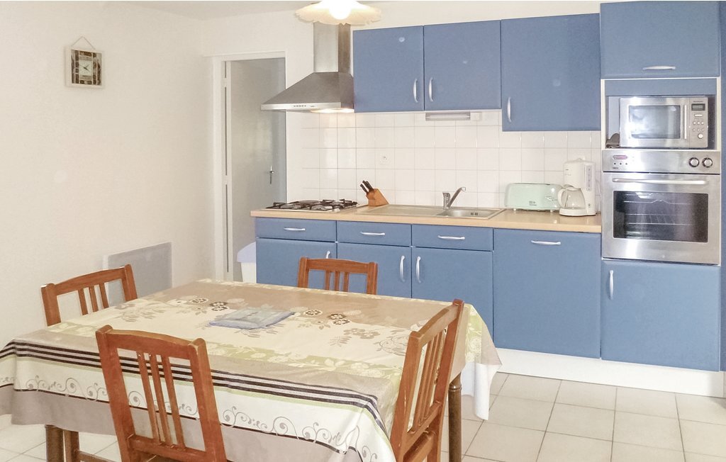 Maison 80 m² à 120 m de la plage de Quinéville - Photo 10