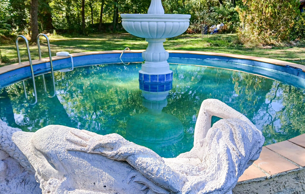 Maison mitoyenne au bord de l'eau à Salernes - Photo 7