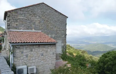 Appartement mansardé Sollacaro, pierres et vue golfe : photo 9