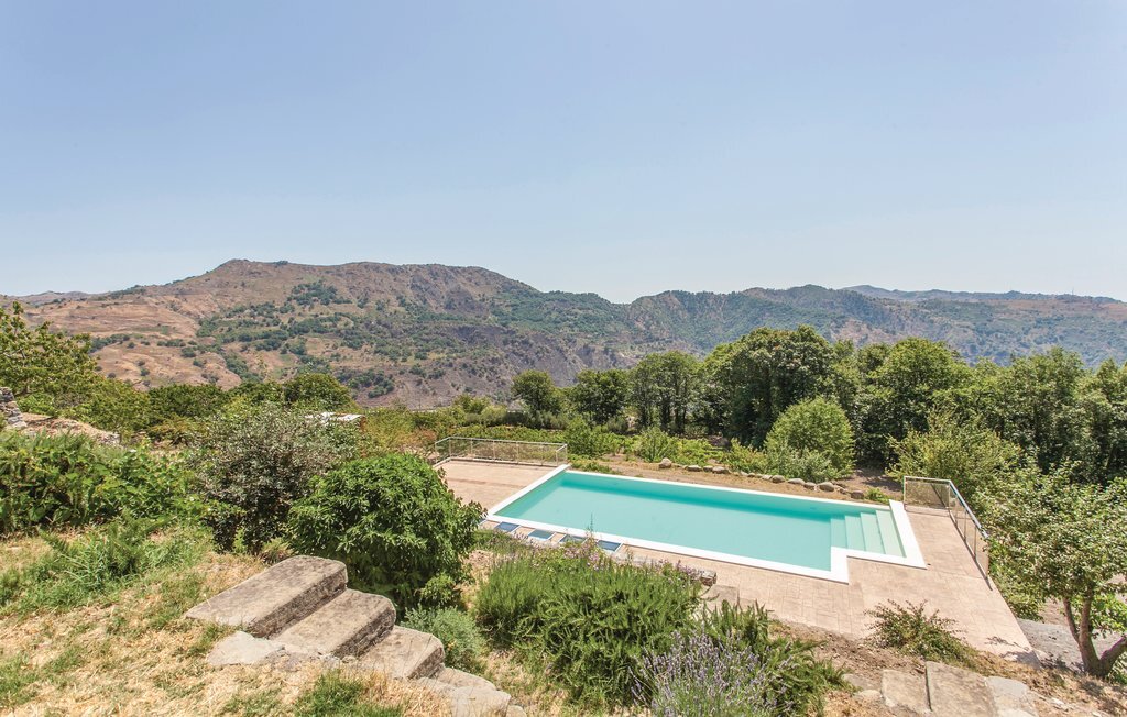 Marianna – Maison 5 chambres piscine à Graniti - Photo 5