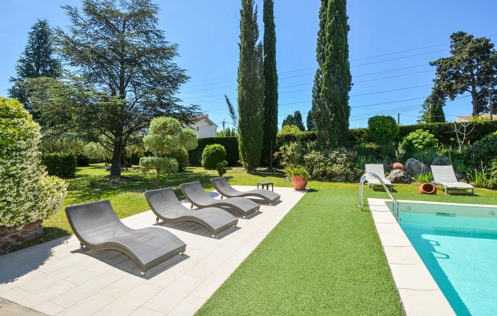 Maison provençale avec piscine privée à Cabannes - Photo 10