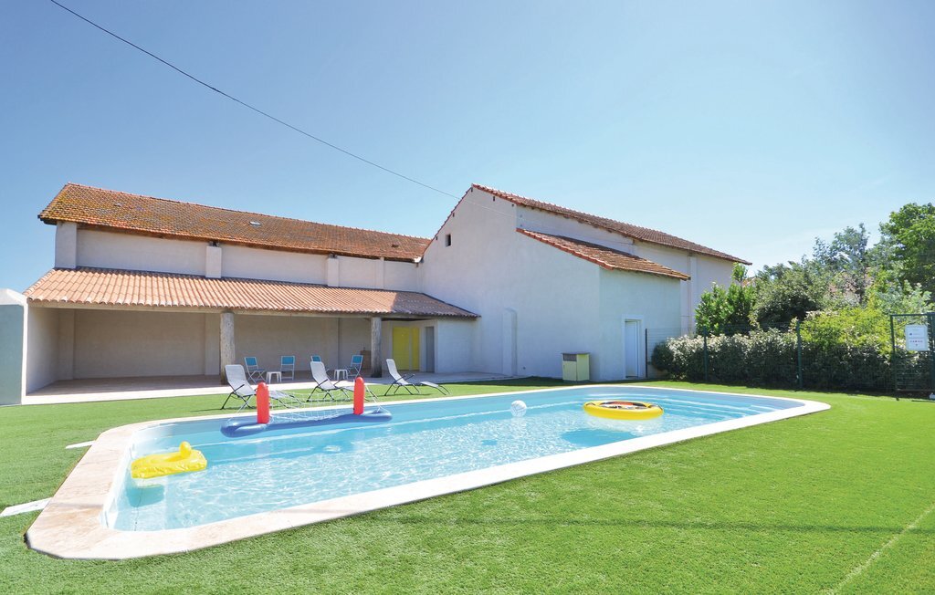 Maison avec piscine partagée au Sambuc - Photo 5