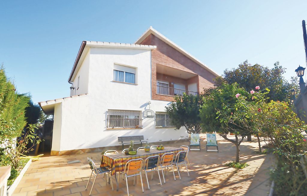 Maison 7 chambres avec jardins, vue mer à Santa Susanna - Photo 1